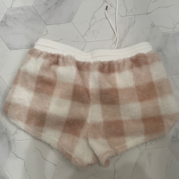 Colsie Pajama Shorts - Picture 2 of 3